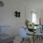 House In Vineyard * Emporio (Santorini)