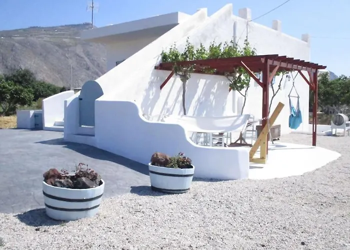 House In Vineyard 度假居 Emporio (Santorini)